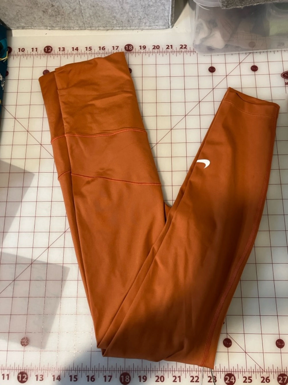 Nike pregnancy leggings orange size small excellent condition